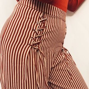 STRIPE IT LIKE ITS HOT PANTS